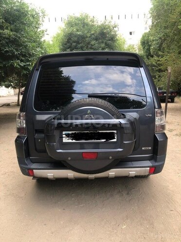 Mitsubishi Pajero 2007, 390,000 km - 3.0 л - Bakı