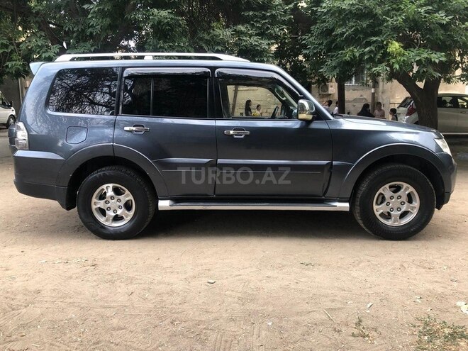 Mitsubishi Pajero 2007, 390,000 km - 3.0 л - Bakı