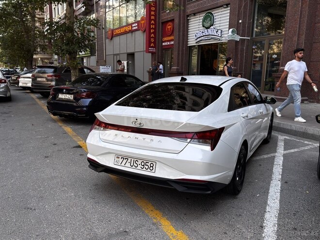 Hyundai Elantra 2021, 40,000 km - 2.0 l - Bakı