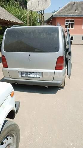 Mercedes Vito 1998, 222,220 km - 2.3 l - Astara