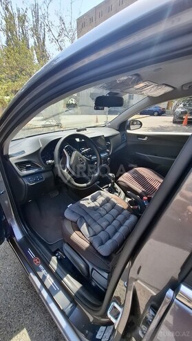 Hyundai Accent 2021, 101,000 km - 1.6 l - Bakı