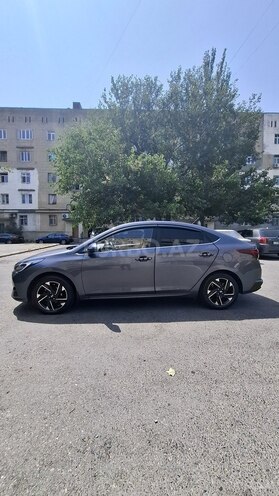 Hyundai Accent 2021, 101,000 km - 1.6 l - Bakı