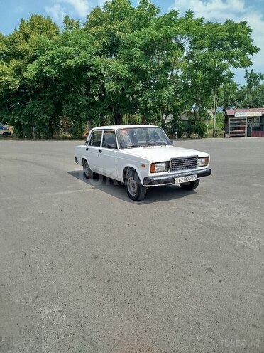 LADA (VAZ) 2107 2005, 79,000 km - 1.6 l - Qax