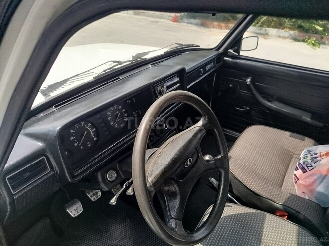 LADA (VAZ) 2107 2005, 79,000 km - 1.6 l - Qax