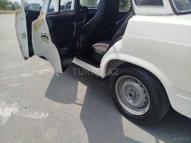 LADA (VAZ) 2107 2005, 79,000 km - 1.6 l - Qax