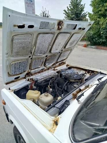 LADA (VAZ) 2107 2005, 79,000 km - 1.6 l - Qax