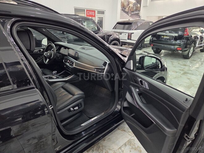 BMW X7-16