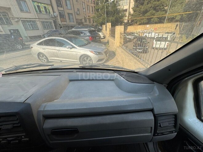 GAZ  2006, 132,000 km - 2.3 l - Bakı