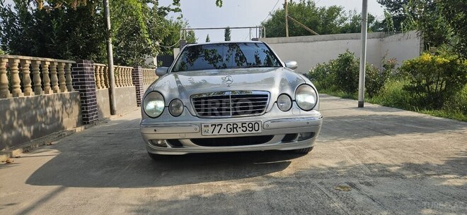 Mercedes E 220 d 2001, 403 km - 2.2 л - Bakı