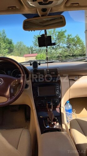Mercedes C 240 2003, 270,000 km - 2.6 л - Bakı