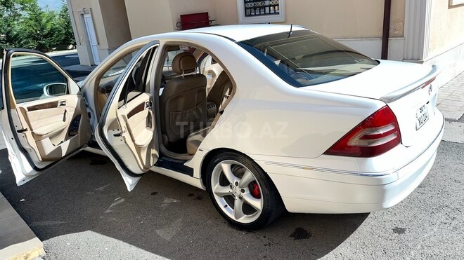 Mercedes C 240 2003, 270,000 km - 2.6 л - Bakı