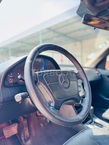 Mercedes C 180 1994, 249,471 km - 1.8 l - Bakı