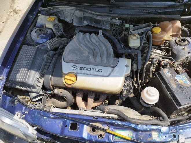 Opel Astra 1995, 99,999 km - 1.6 л - Bakı