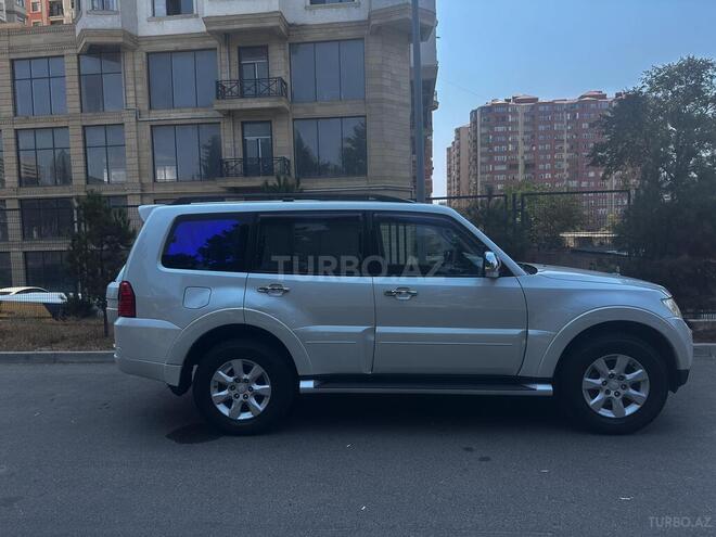 Mitsubishi Pajero 2011, 186,000 km - 3.5 l - Bakı