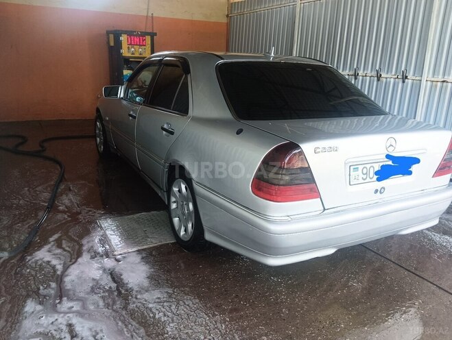 Mercedes C 220 1994, 358,172 km - 2.2 l - Bakı