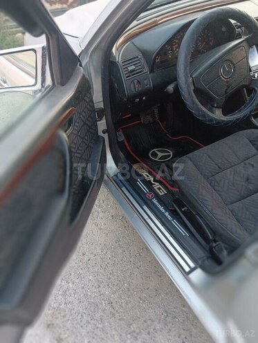 Mercedes C 220 1994, 358,172 km - 2.2 l - Bakı