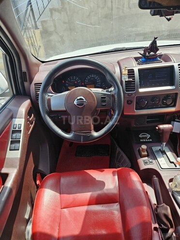 Nissan Navara 2011, 22,500 km - 3.3 l - Bakı