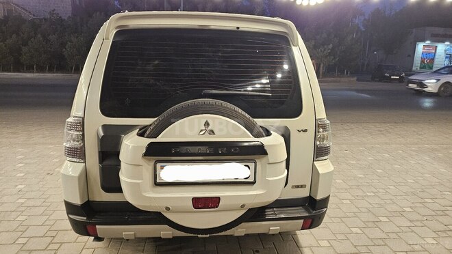 Mitsubishi Pajero 2008, 165,000 km - 3.0 l - Bakı