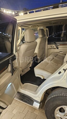 Mitsubishi Pajero 2008, 165,000 km - 3.0 l - Bakı