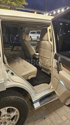 Mitsubishi Pajero 2008, 165,000 km - 3.0 l - Bakı