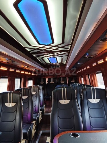 Mercedes Sprinter 516 2012, 369,773 km - 2.7 l - Bakı