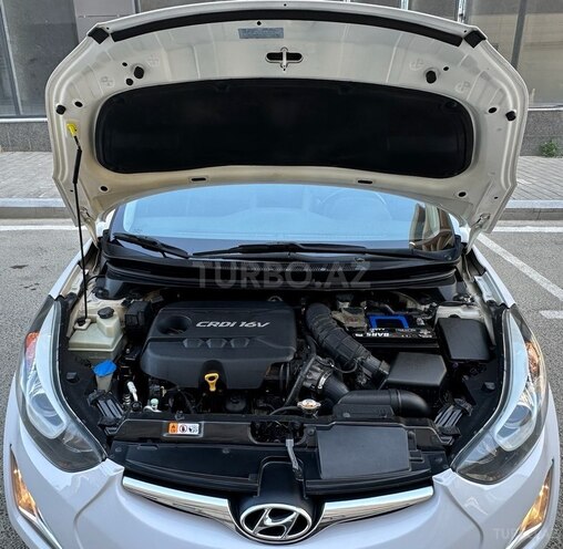 Hyundai Avante 2015, 253,000 km - 1.6 l - Bakı