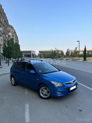 Hyundai i30 2009, 318,000 km - 1.6 л - Bakı