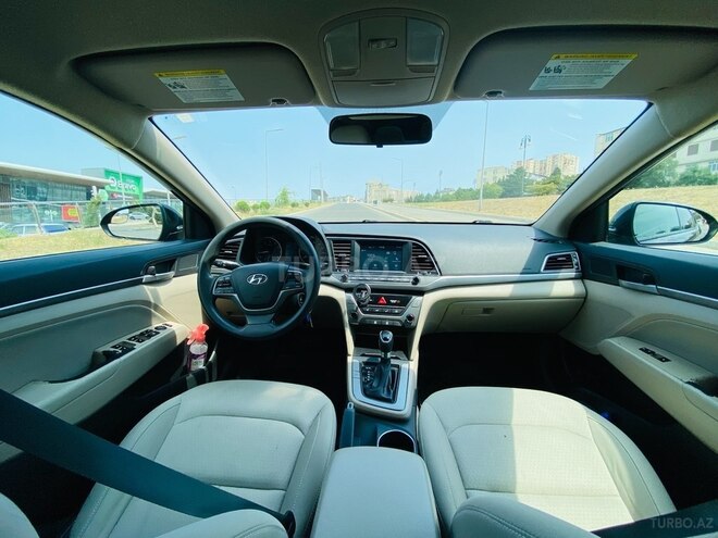 Hyundai Elantra 2017, 267,151 km - 2.0 l - Bakı