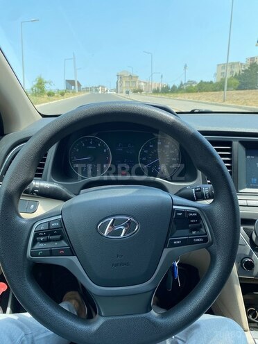 Hyundai Elantra 2017, 267,151 km - 2.0 l - Bakı