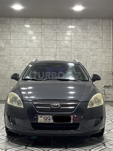 Kia  2008, 268,500 km - 1.6 l - Bakı