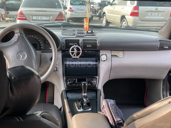 Mercedes C 240 2000, 242,000 km - 2.6 l - Bakı