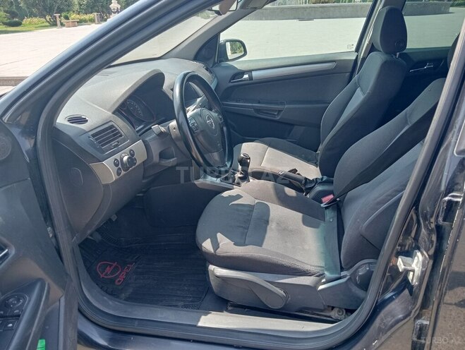 Opel Astra 2006, 250,250 km - 1.3 l - Gəncə