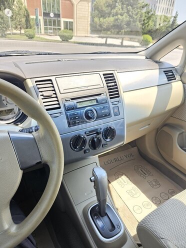 Nissan Tiida 2008, 215,000 km - 1.6 l - Bakı