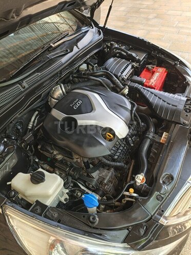 Hyundai Sonata 2011, 200,000 km - 2.0 l - Salyan