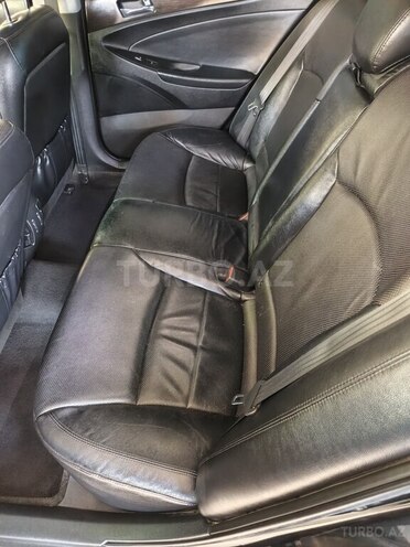 Hyundai Sonata 2011, 200,000 km - 2.0 l - Salyan