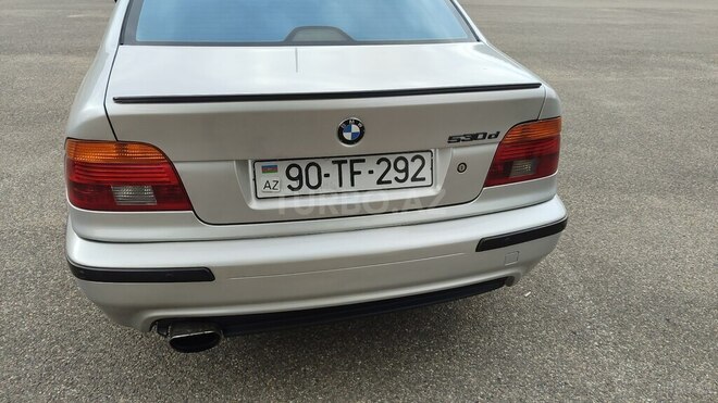 BMW 530 2000, 440,000 km - 2.9 l - Qusar