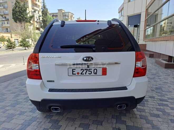 Kia Sportage 2009, 104,000 km - 2.0 l - Bakı