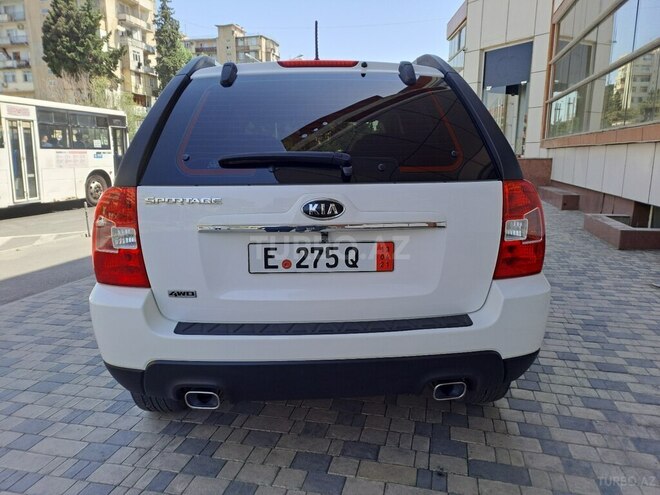 Kia Sportage 2009, 104,000 km - 2.0 l - Bakı