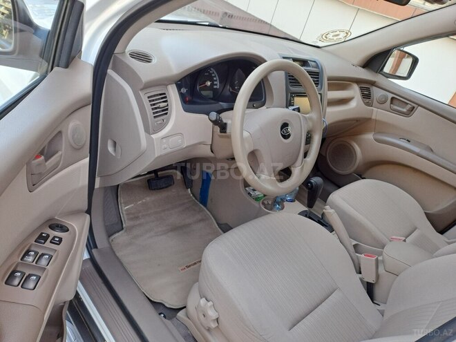 Kia Sportage 2009, 104,000 km - 2.0 l - Bakı