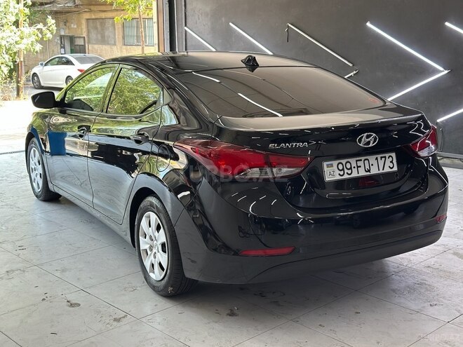 Hyundai Elantra 2015, 170,590 km - 1.8 l - Bakı