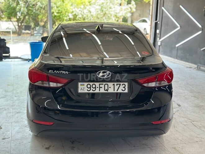Hyundai Elantra 2015, 170,590 km - 1.8 l - Bakı