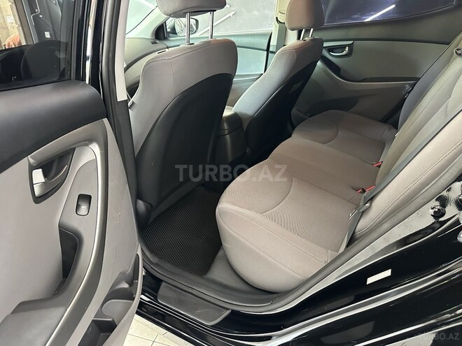 Hyundai Elantra 2015, 170,590 km - 1.8 l - Bakı