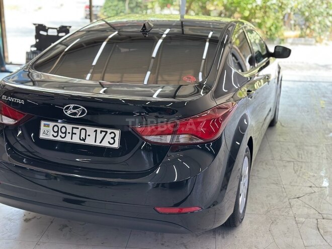 Hyundai Elantra 2015, 170,590 km - 1.8 l - Bakı