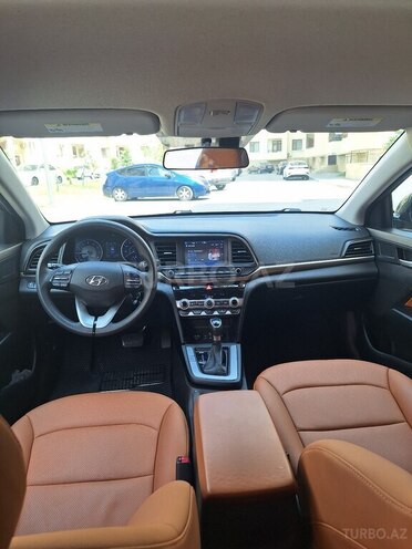Hyundai Elantra 2020, 163,000 km - 2.0 l - Bakı