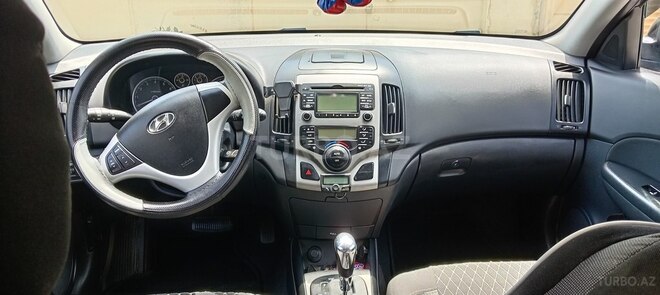Hyundai i30 2009, 246,000 km - 1.6 l - Bakı