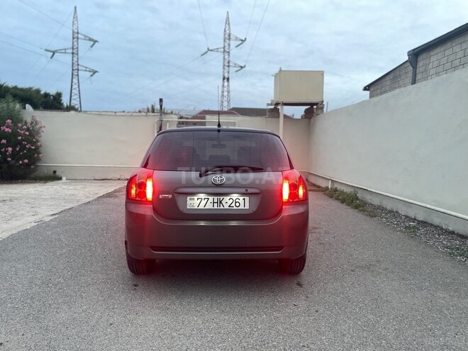 Toyota Corolla 2006, 195,000 km - 1.4 l - Bakı