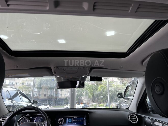 Mercedes E 220 d 4MATIC 2017, 19,000 km - 2.0 л - Bakı