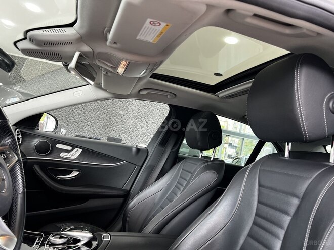 Mercedes E 220 d 4MATIC 2017, 19,000 km - 2.0 л - Bakı