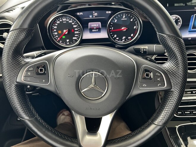 Mercedes E 220 d 4MATIC 2017, 19,000 km - 2.0 л - Bakı