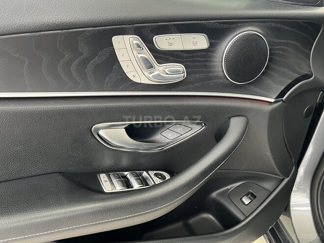 Mercedes E 220 d 4MATIC 2017, 19,000 km - 2.0 л - Bakı